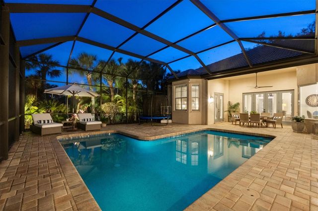 19 N CAYMAN ISLES BOULEVARD, Englewood, FL 34223