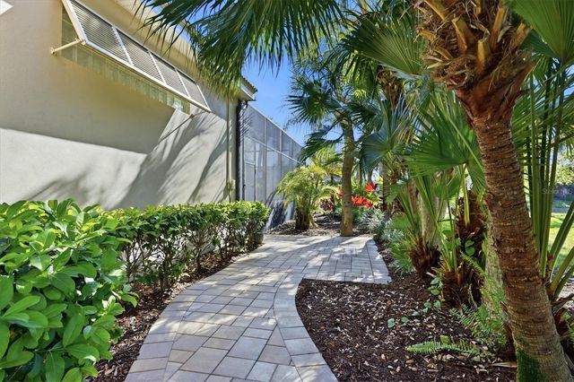 19 N CAYMAN ISLES BOULEVARD, Englewood, FL 34223