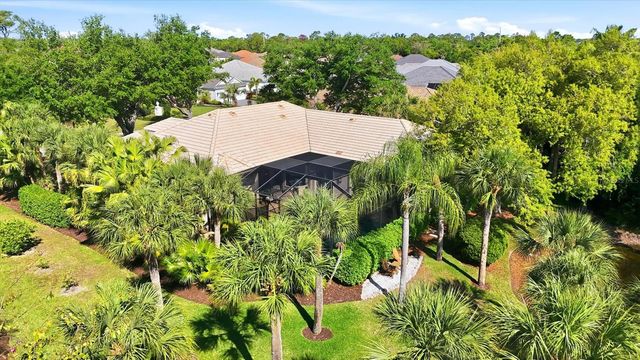 19 N CAYMAN ISLES BOULEVARD, Englewood, FL 34223