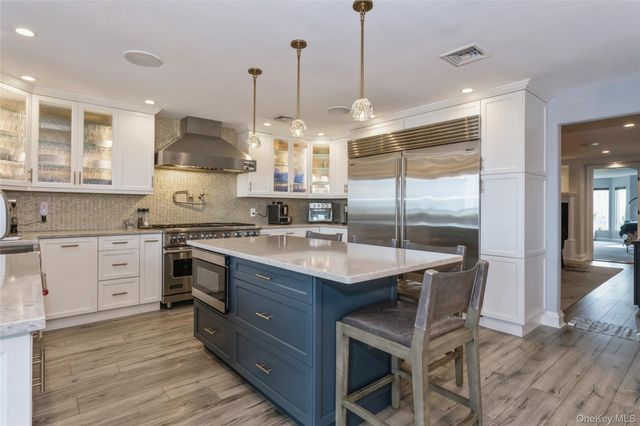 319 Harbor Drive, Lido Beach, NY 11561