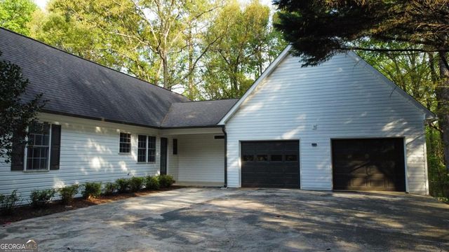 225 Rock Springs Road, Lula, GA 30554
