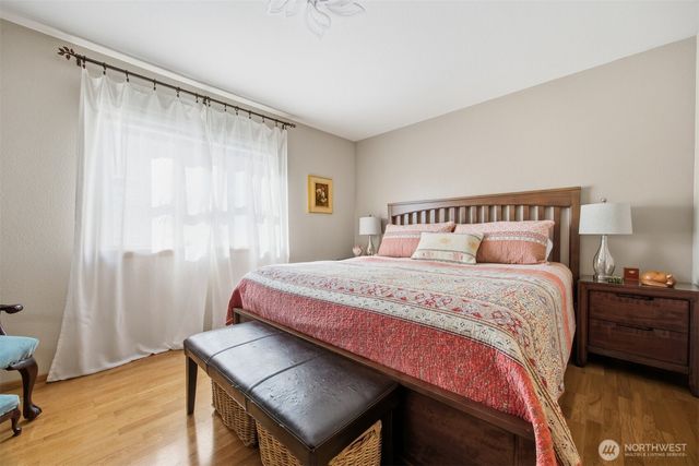 5634 Applewood Drive, Ferndale, WA 98248