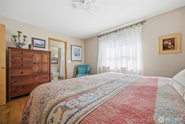 5634 Applewood Drive, Ferndale, WA 98248