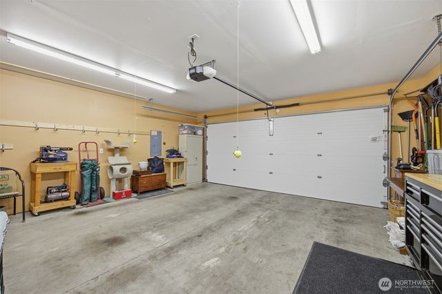 5634 Applewood Drive, Ferndale, WA 98248