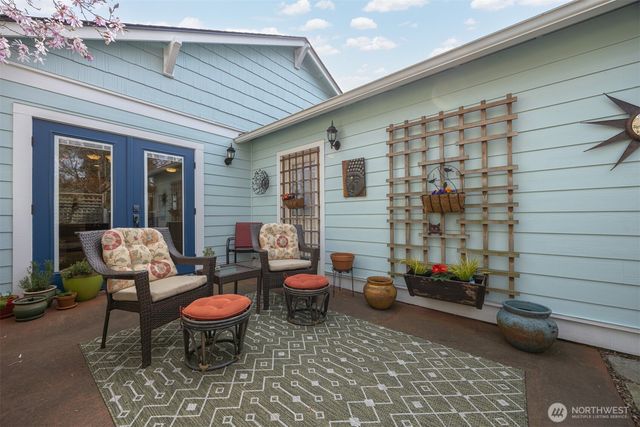 5634 Applewood Drive, Ferndale, WA 98248