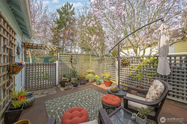 5634 Applewood Drive, Ferndale, WA 98248