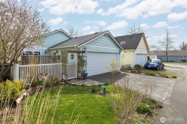 5634 Applewood Drive, Ferndale, WA 98248