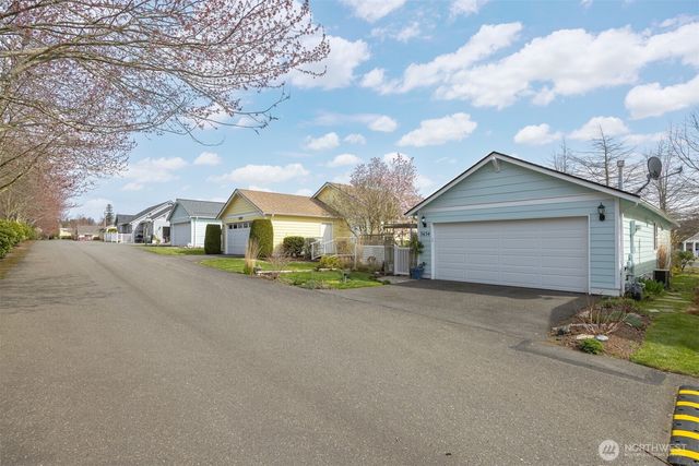 5634 Applewood Drive, Ferndale, WA 98248