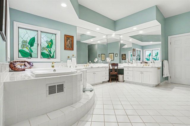 14761 Trillium Drive, Augusta, MI 49012