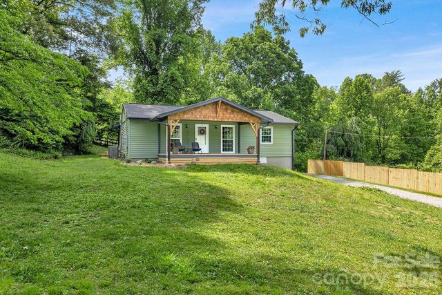 113 Byrd Lane, Brevard, NC 28712