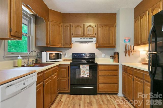 113 Byrd Lane, Brevard, NC 28712