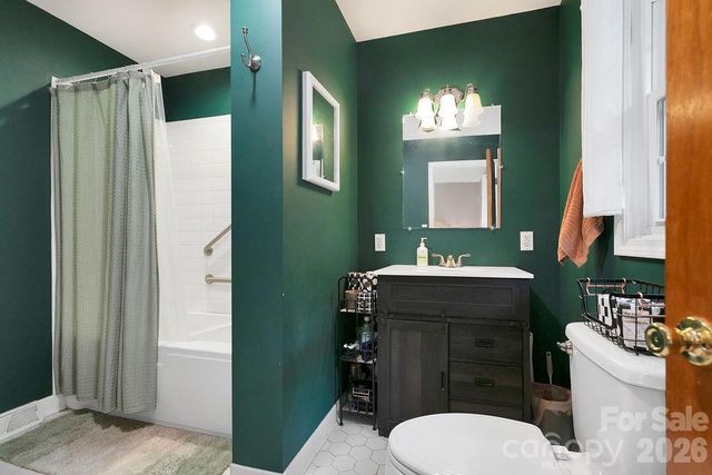 113 Byrd Lane, Brevard, NC 28712