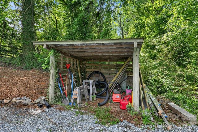 113 Byrd Lane, Brevard, NC 28712