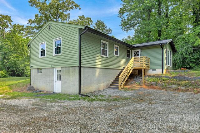 113 Byrd Lane, Brevard, NC 28712