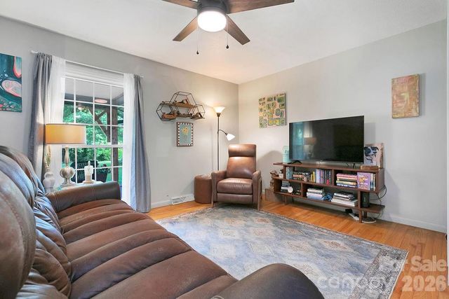 113 Byrd Lane, Brevard, NC 28712
