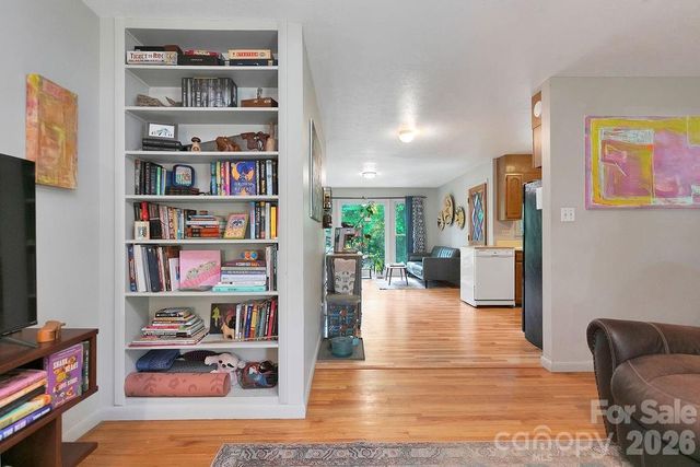 113 Byrd Lane, Brevard, NC 28712
