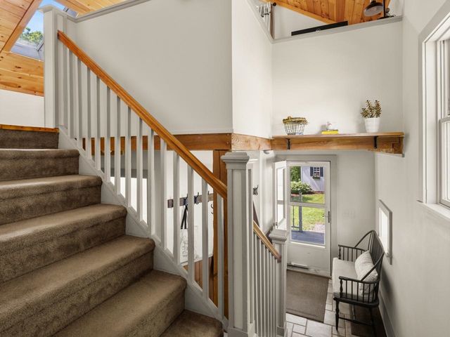 117 Osgood Hill Road, Essex, VT 05452