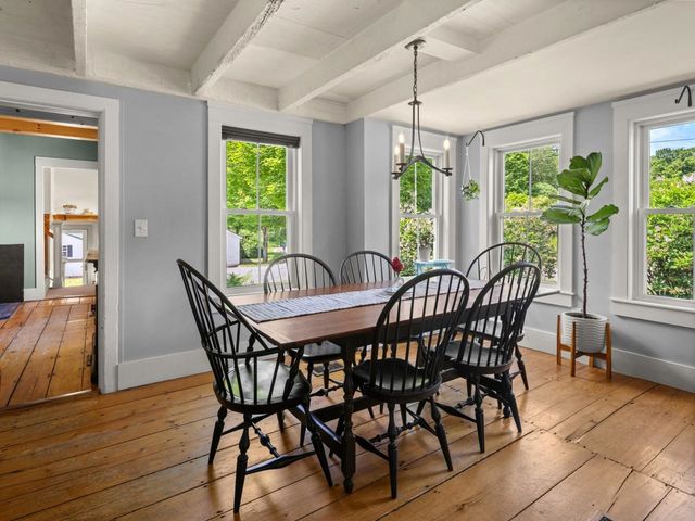 117 Osgood Hill Road, Essex, VT 05452