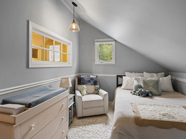 117 Osgood Hill Road, Essex, VT 05452