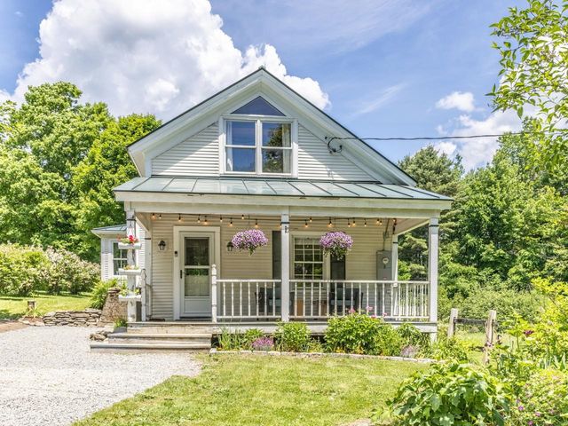 117 Osgood Hill Road, Essex, VT 05452