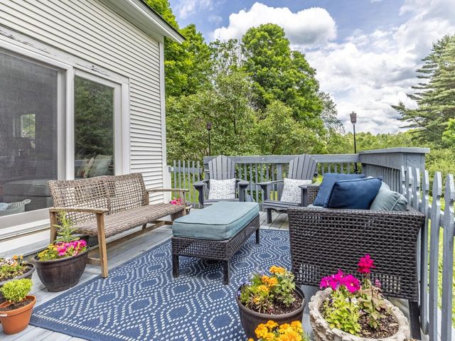 117 Osgood Hill Road, Essex, VT 05452
