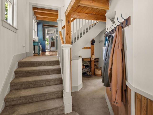 117 Osgood Hill Road, Essex, VT 05452