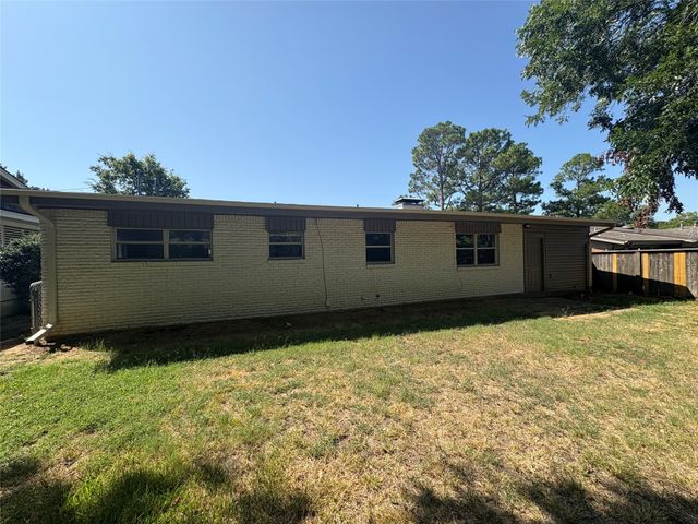 425 W Lamberth Road, Sherman, TX 75092