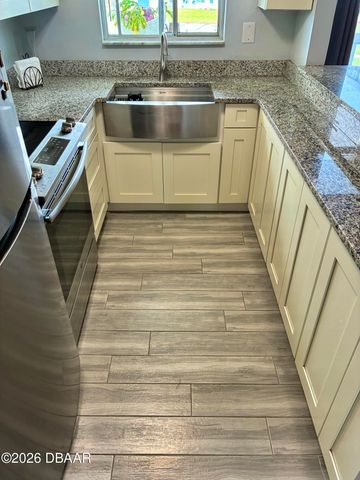 3009 N Halifax Ave Apt A22, Daytona Beach, FL 32118