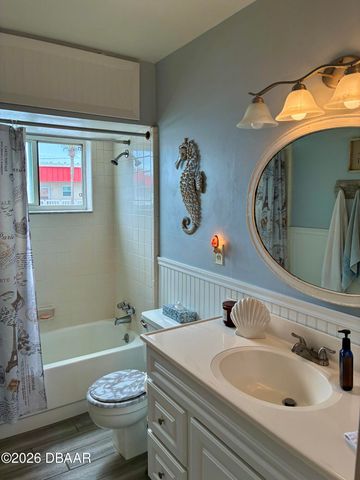 3009 N Halifax Ave Apt A22, Daytona Beach, FL 32118