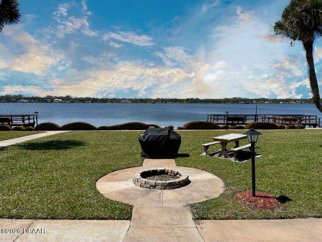 3009 N Halifax Ave Apt A22, Daytona Beach, FL 32118