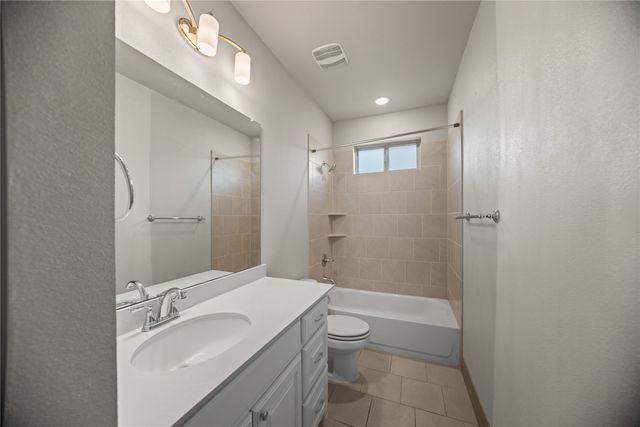 204 Townsend Drive, Haslet, TX 76052