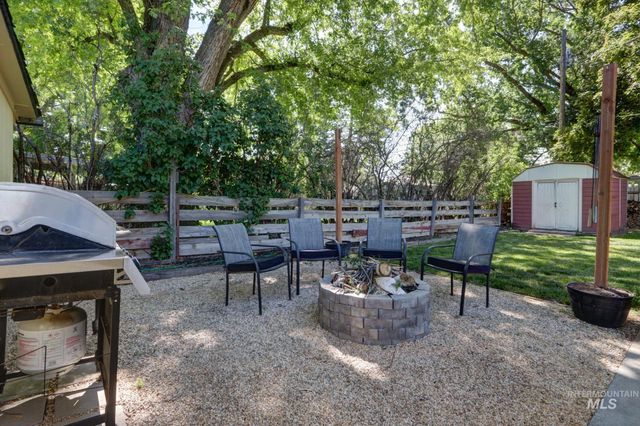 5613 W Kootenai St, Boise, ID 83705