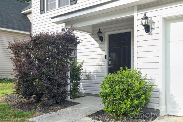 455 Menlo Park Road, Greensboro, NC 27405