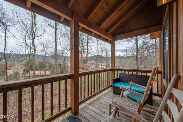 3421 Shelnutt Way, Sevierville, TN 37862