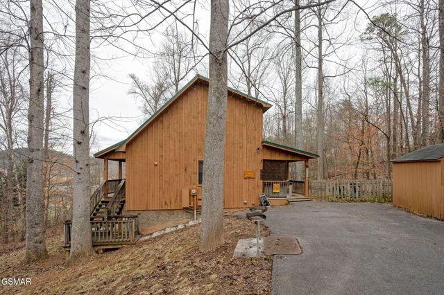 3421 Shelnutt Way, Sevierville, TN 37862