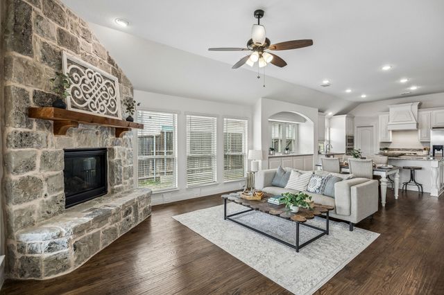 11551 Tanager Lane, Cross Roads, TX 76227