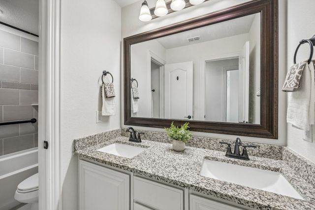 11551 Tanager Lane, Cross Roads, TX 76227