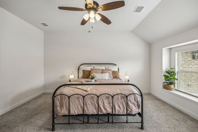 11551 Tanager Lane, Cross Roads, TX 76227