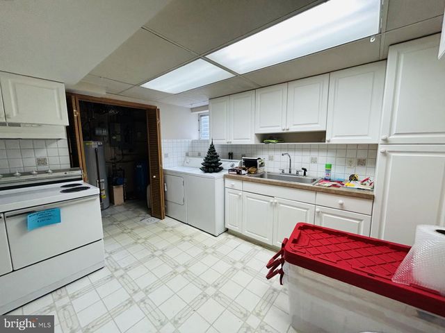 88 W RAMBLER DR, Southampton, PA 18966