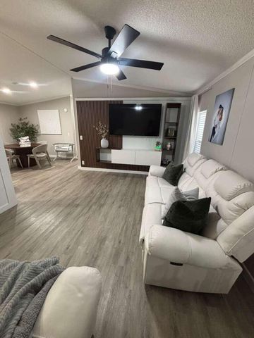 141 Plantation Boulevard, Lake Worth, FL 33467