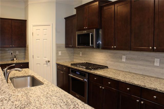 2503 Norwood SE Drive, Smyrna, GA 30080