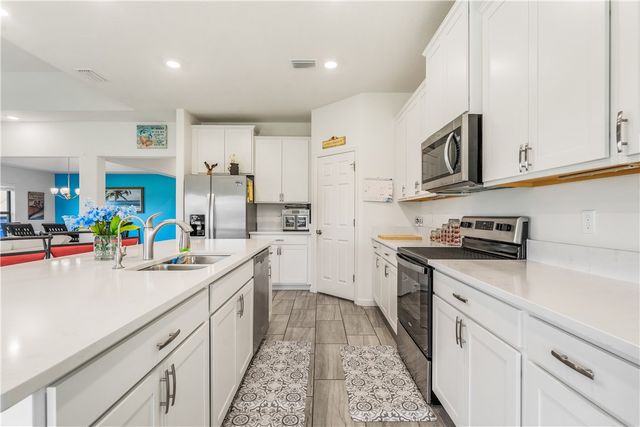 5760 1st Road, Vero Beach, FL 32968