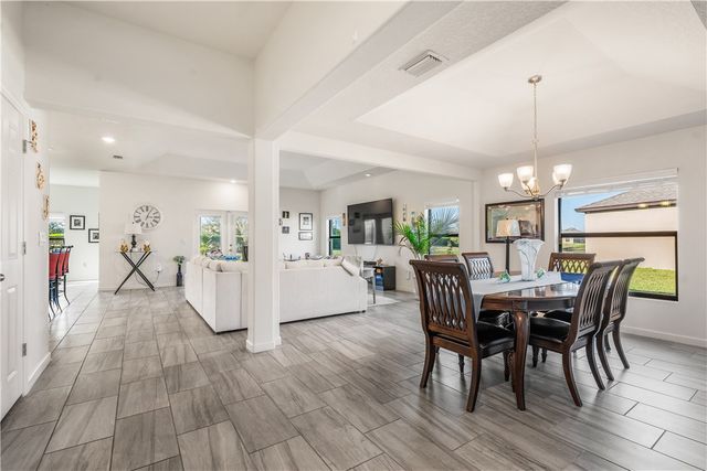 5760 1st Road, Vero Beach, FL 32968