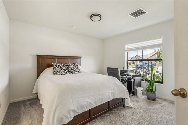 5760 1st Road, Vero Beach, FL 32968