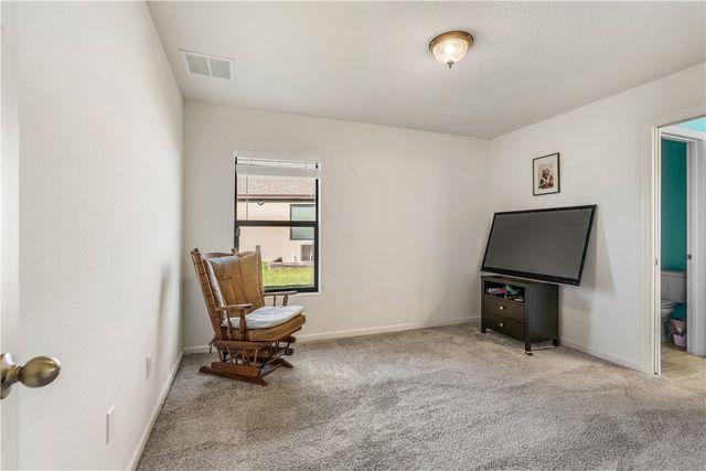 5760 1st Road, Vero Beach, FL 32968