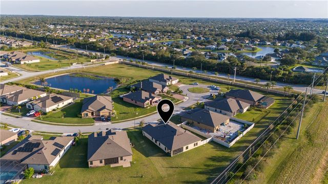 5760 1st Road, Vero Beach, FL 32968