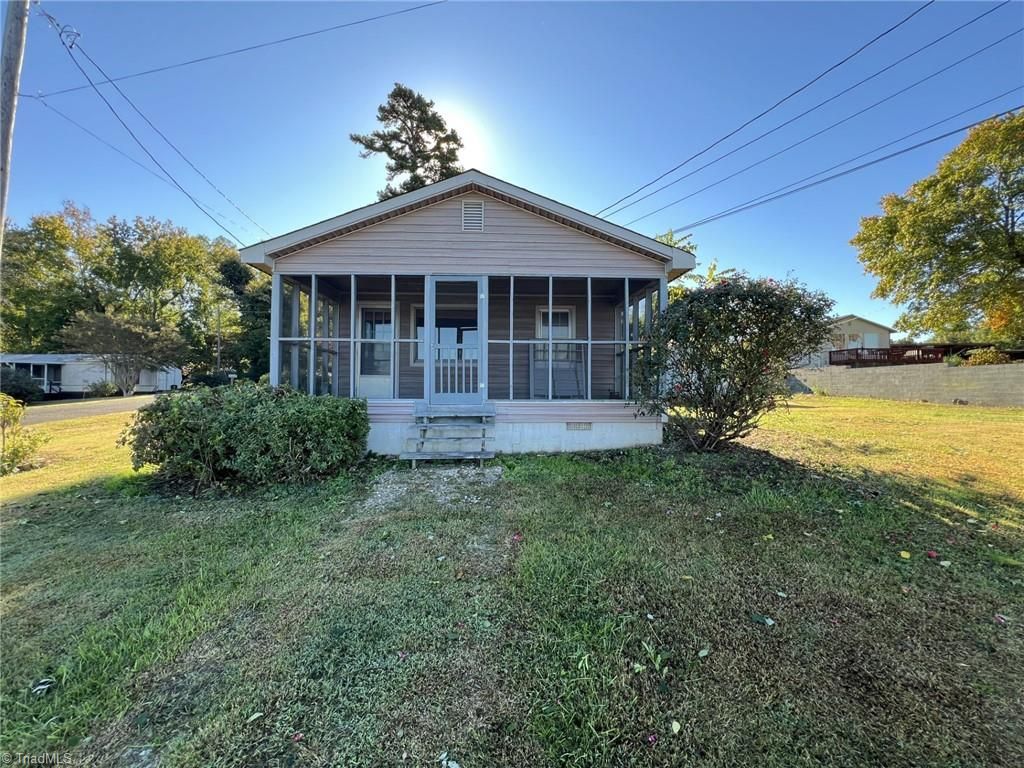 155 Beach Road, Lexington, NC 27292