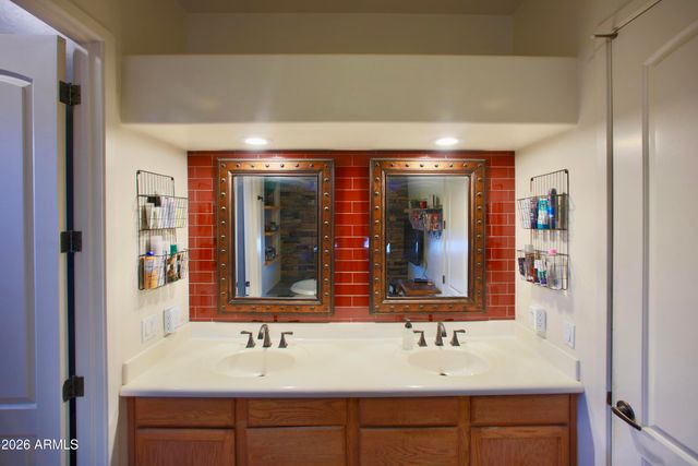 16126 W LANE Avenue, Litchfield Park, AZ 85340