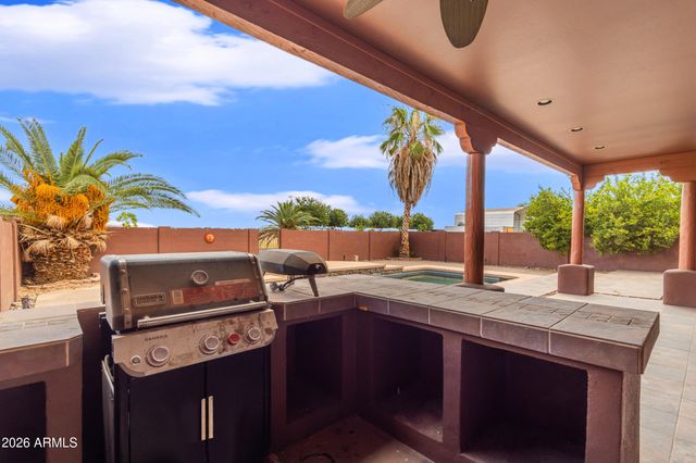 16126 W LANE Avenue, Litchfield Park, AZ 85340