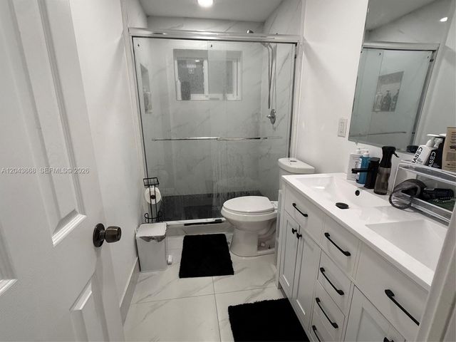 1912 N 42nd Ave, Hollywood, FL 33021